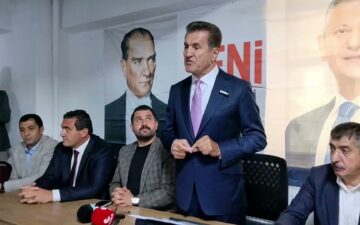 YENİ Parti